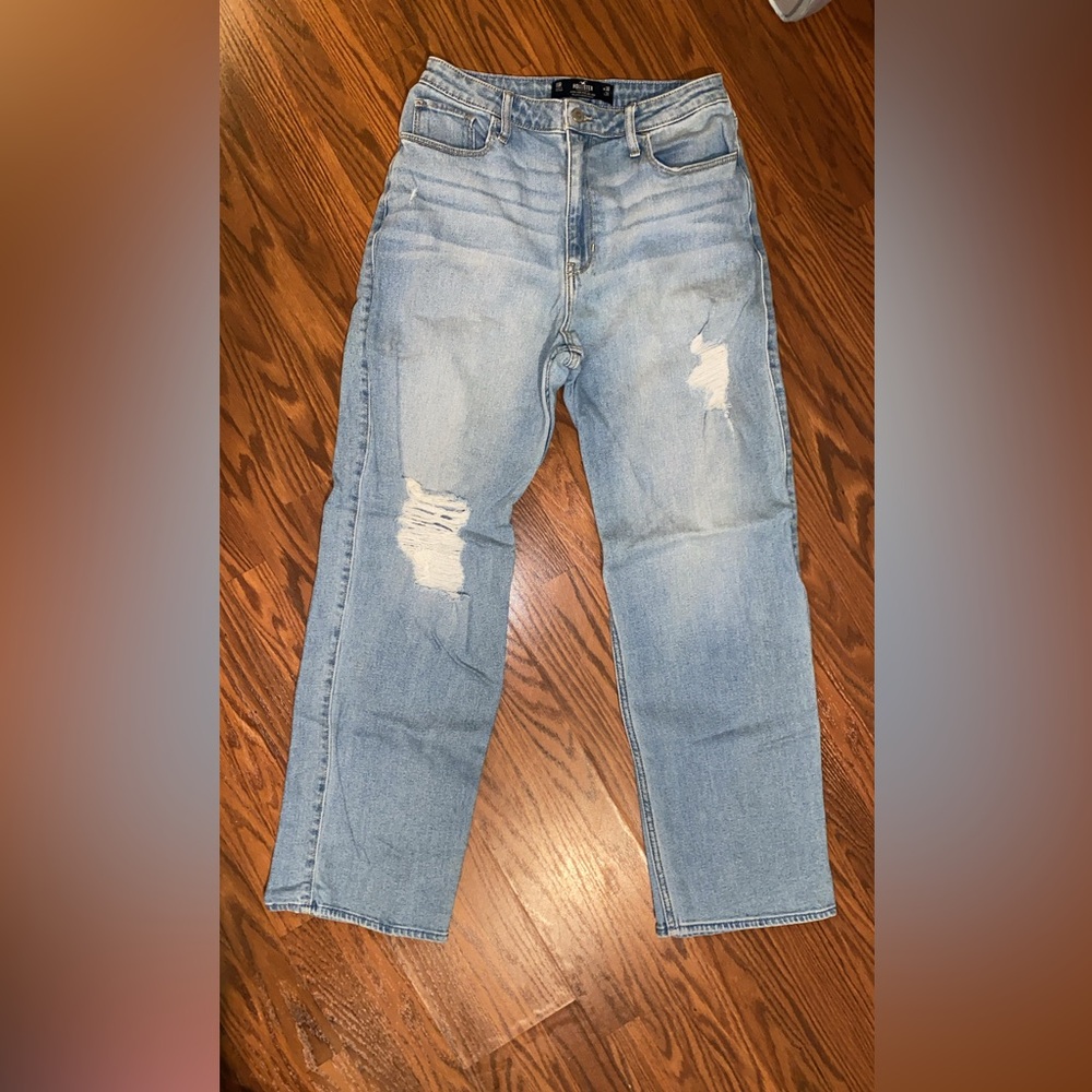 Hollister Women's Light Blue Relaxed Jeans